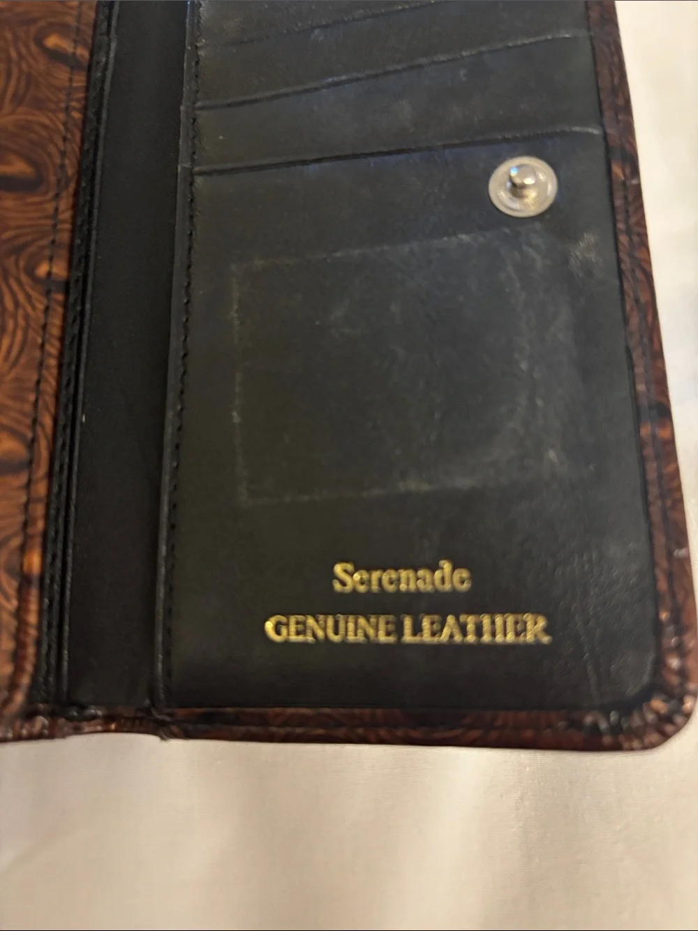 Serenade Beverly Hills Collection Leather Wallet Patent Brown Peacock Feather